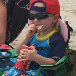 Meet your Posher, Lacey